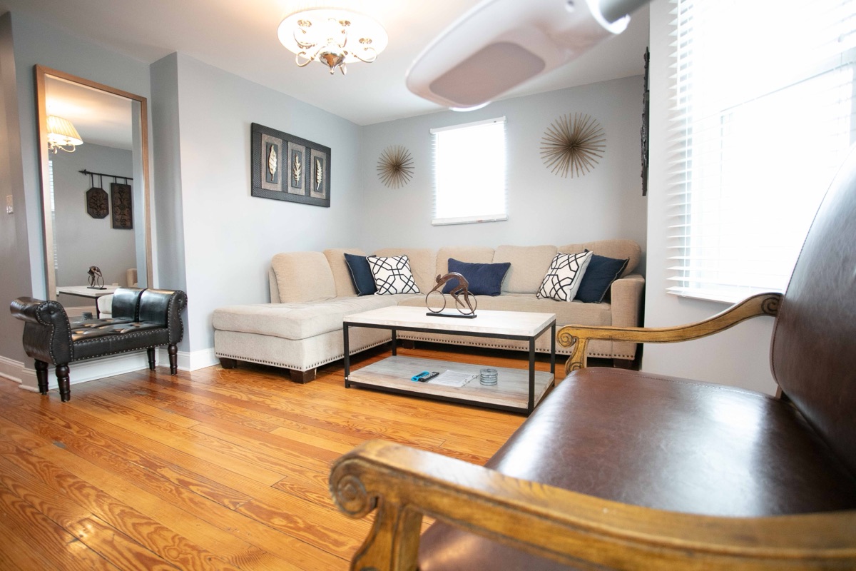 801 Campbell — Unit 1